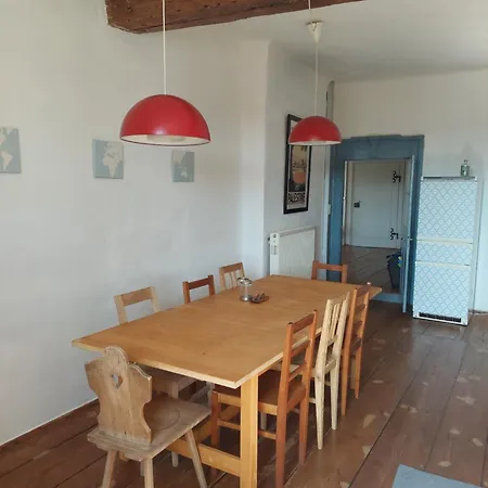 Cool Flat At Renaissance Castle - 3br * Ilz