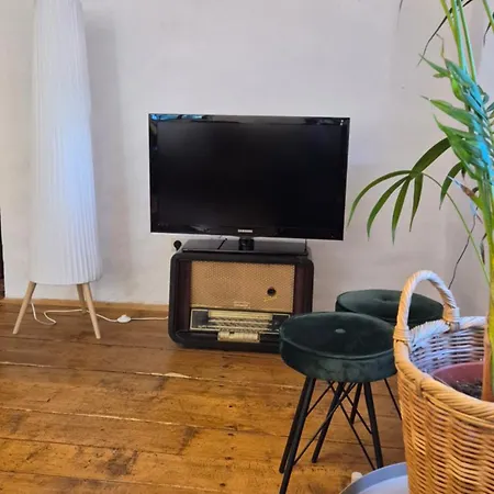 Cool Flat At Renaissance Castle - 3br *